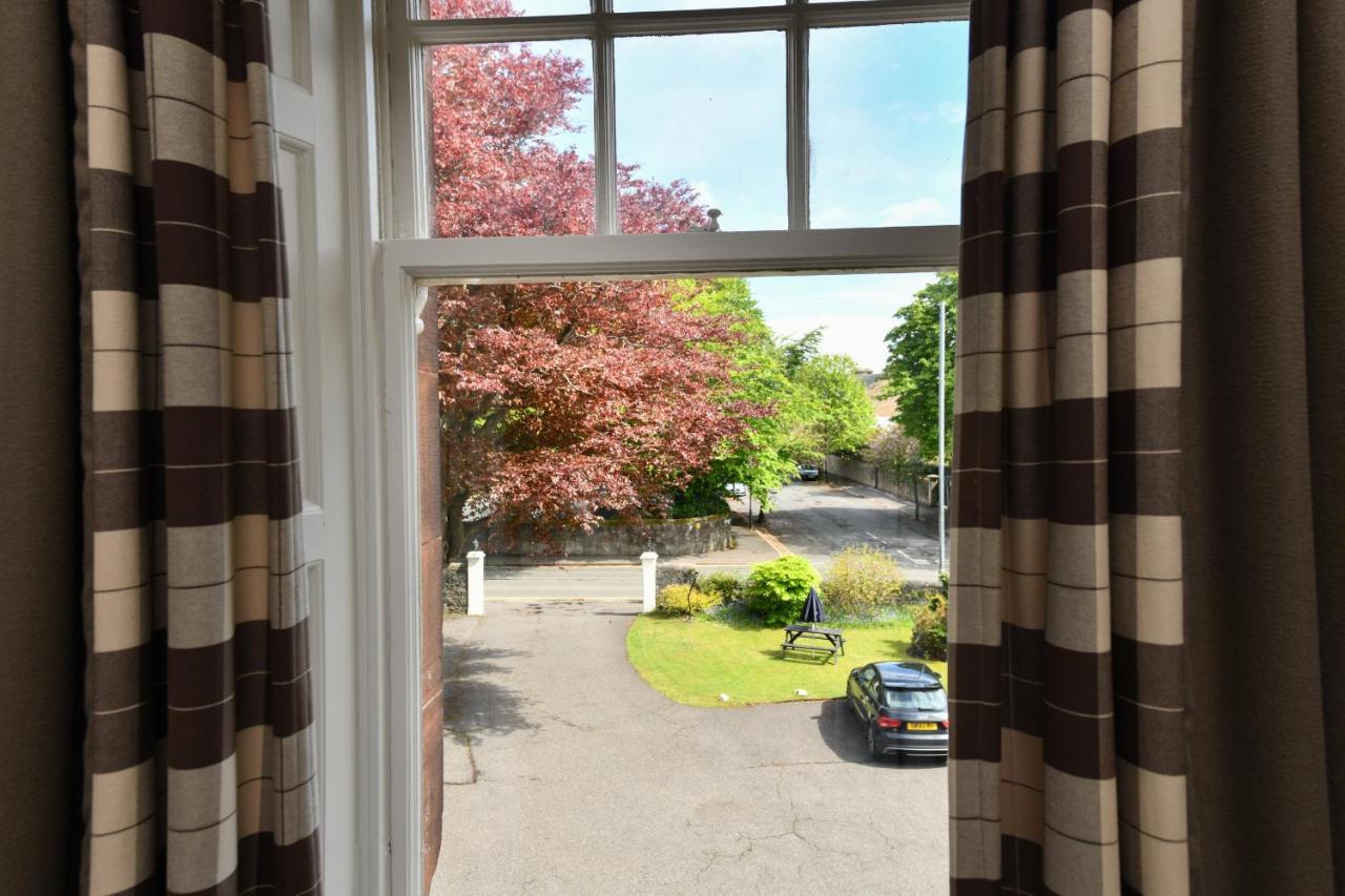 Guest house Savoy Park Ayr
