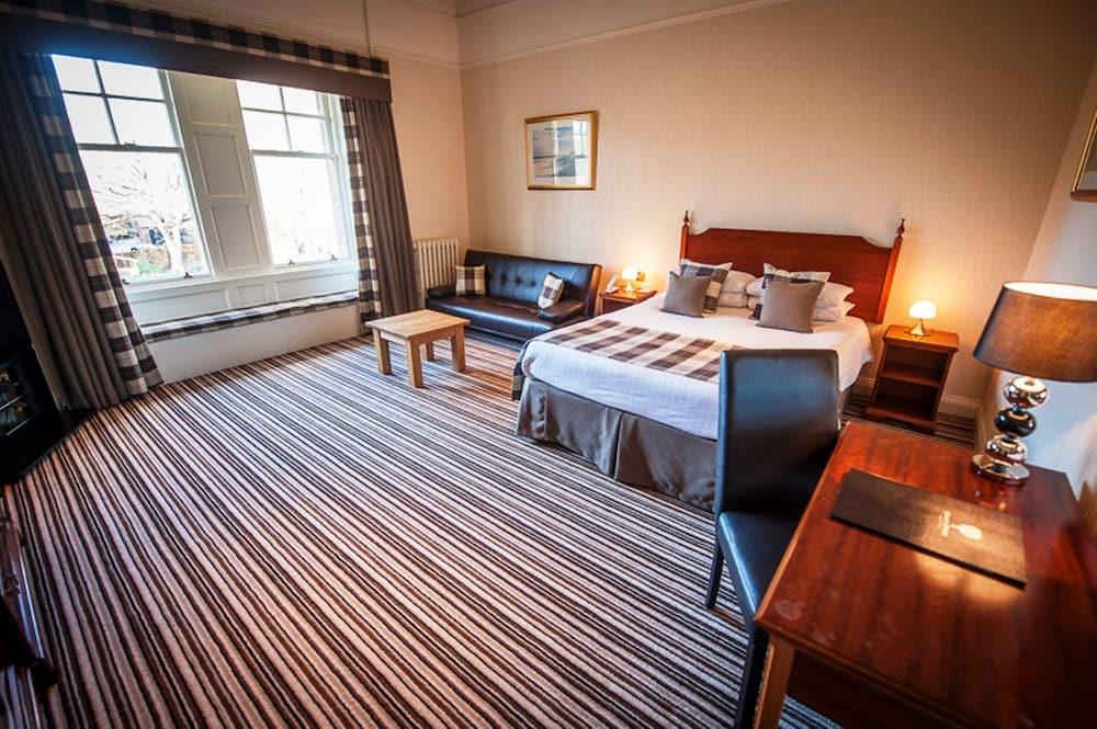 Guest house Savoy Park 3*